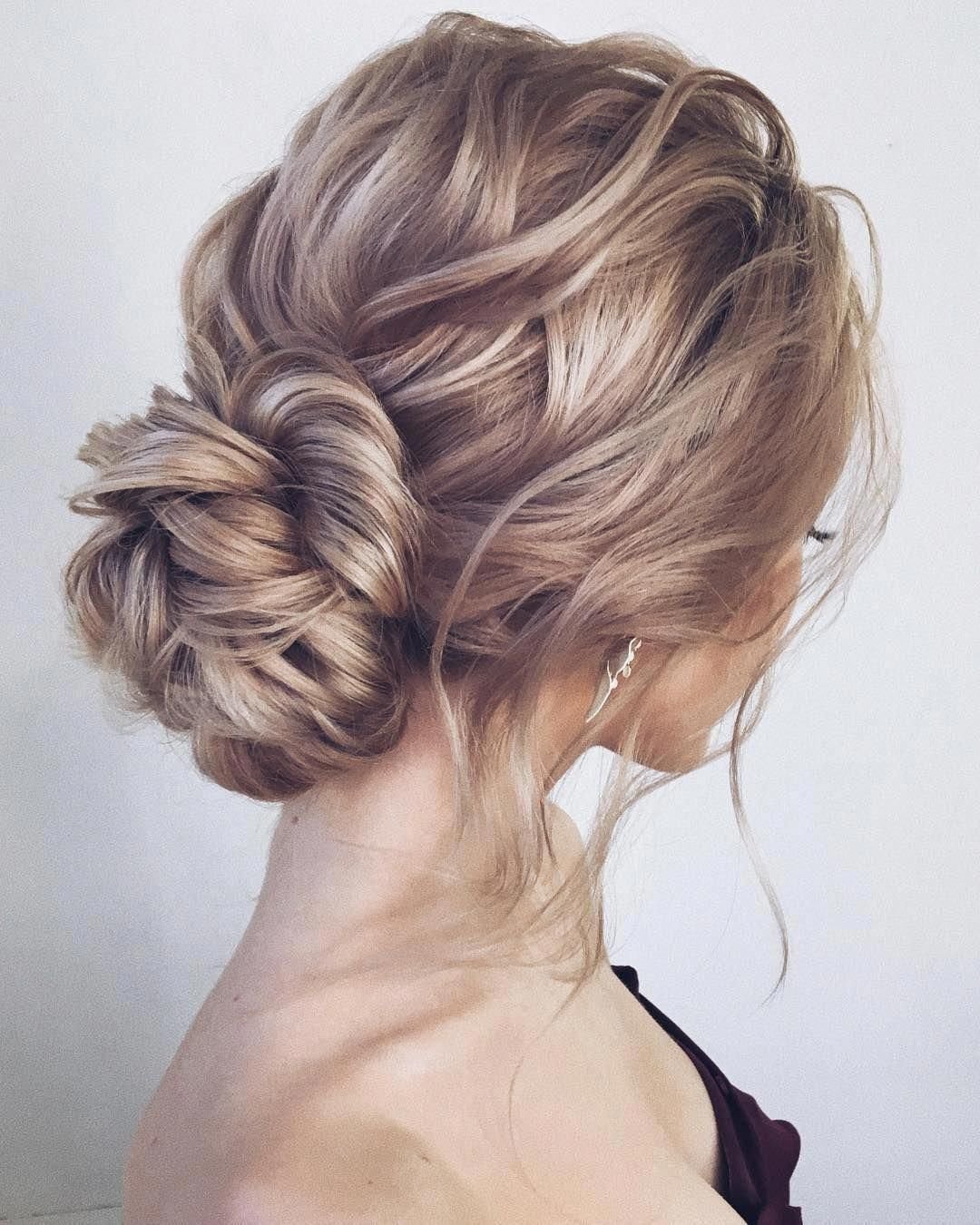 Loose Chignon