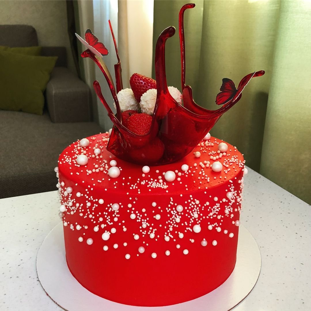Торта "красный бархат" (Red Velvet).