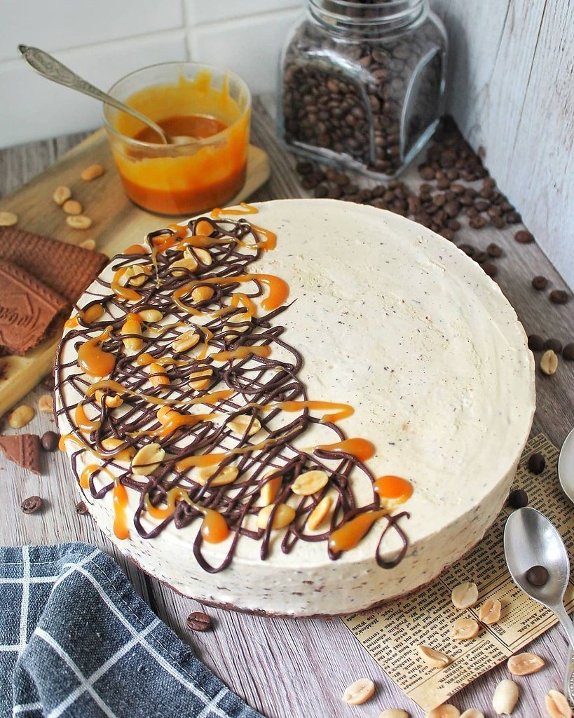 Шоколадный торт с орехами моя кофейная