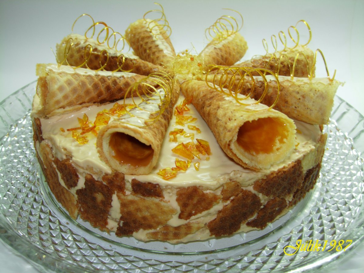 Вафельные украшения для тортов