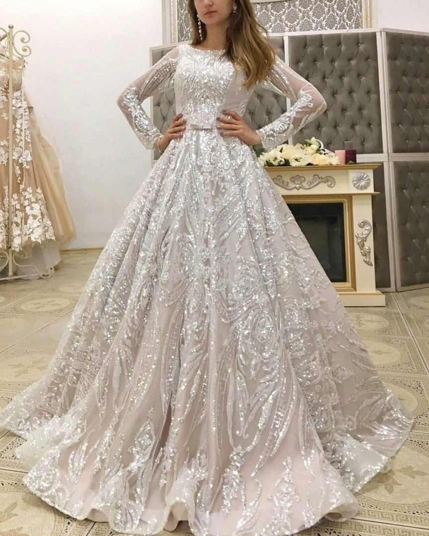 Свадебное платье переливающееся