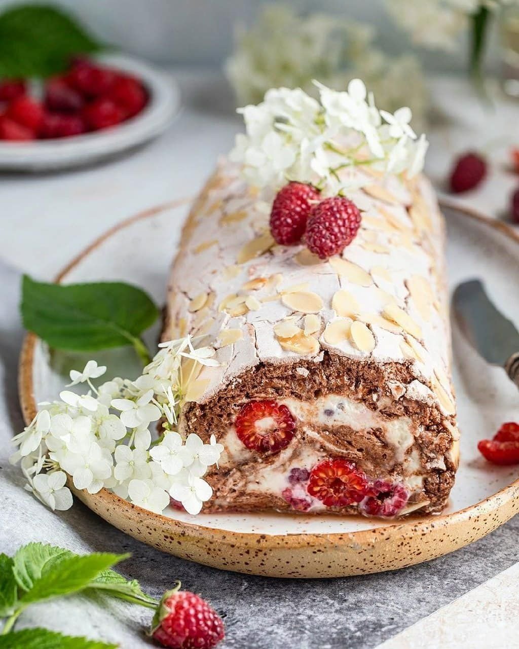Меренговый рулет Юлия Высоцкая