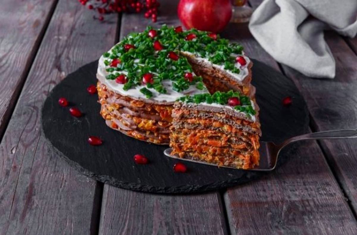 Печёночный торт из куриной печени