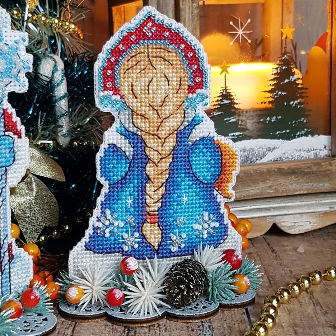 Новогодняя корона для девочки