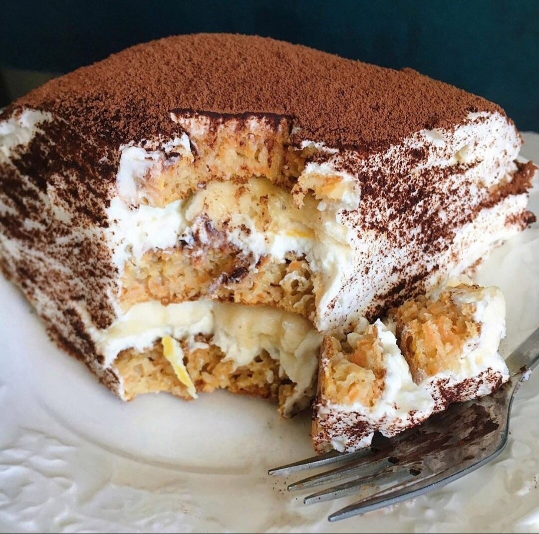 Американский морковный торт