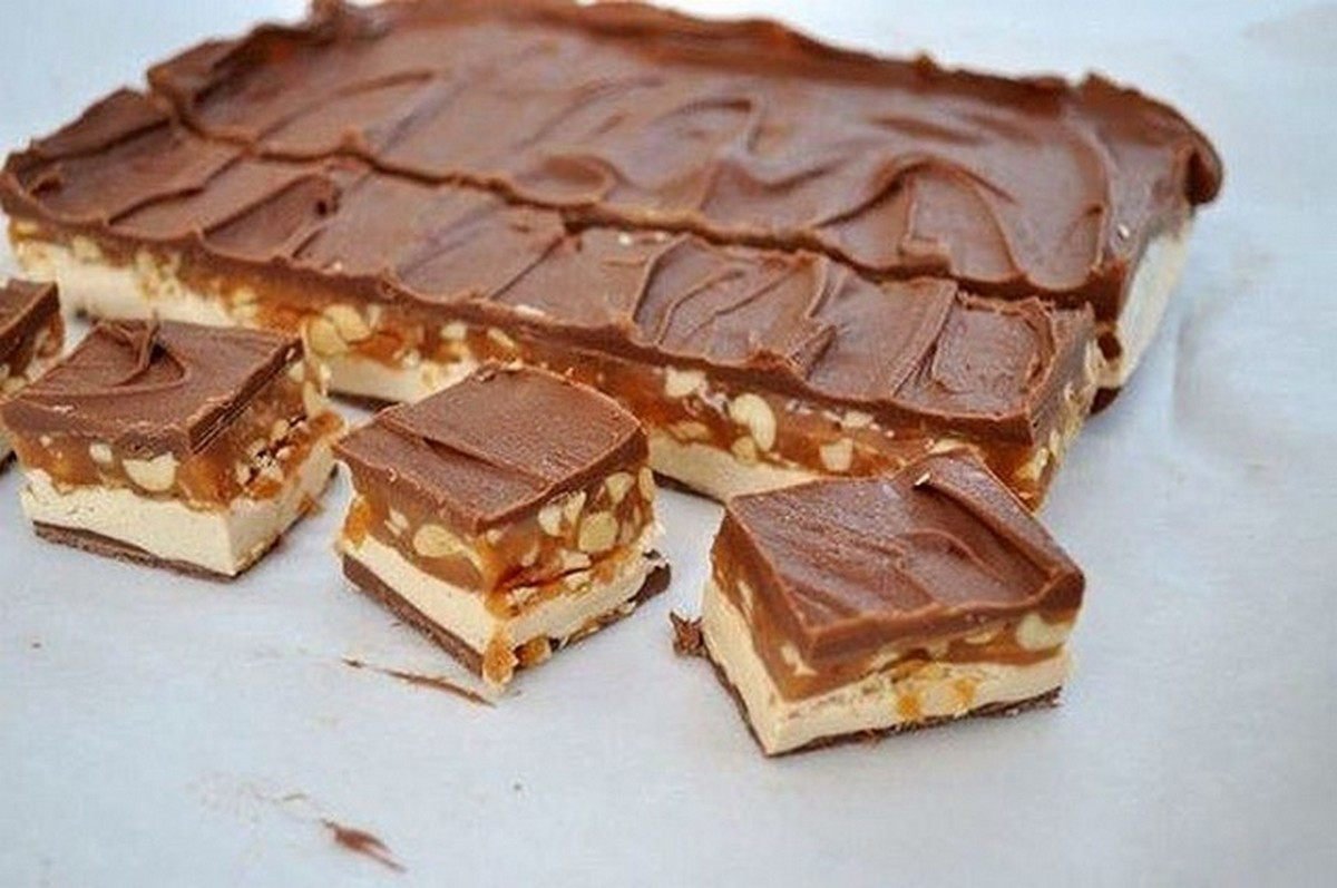 Raw Cake Сникерс