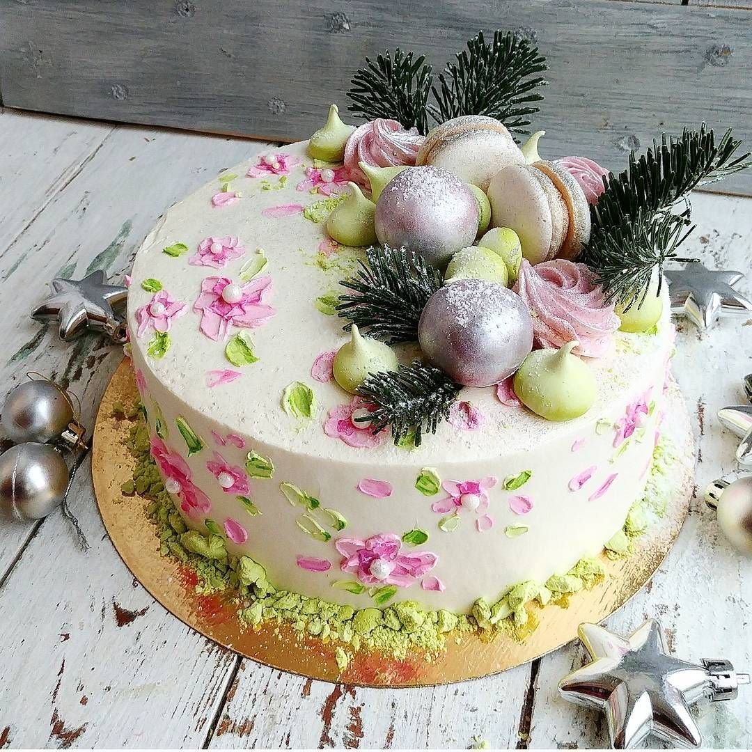 Маленький новогодний торт