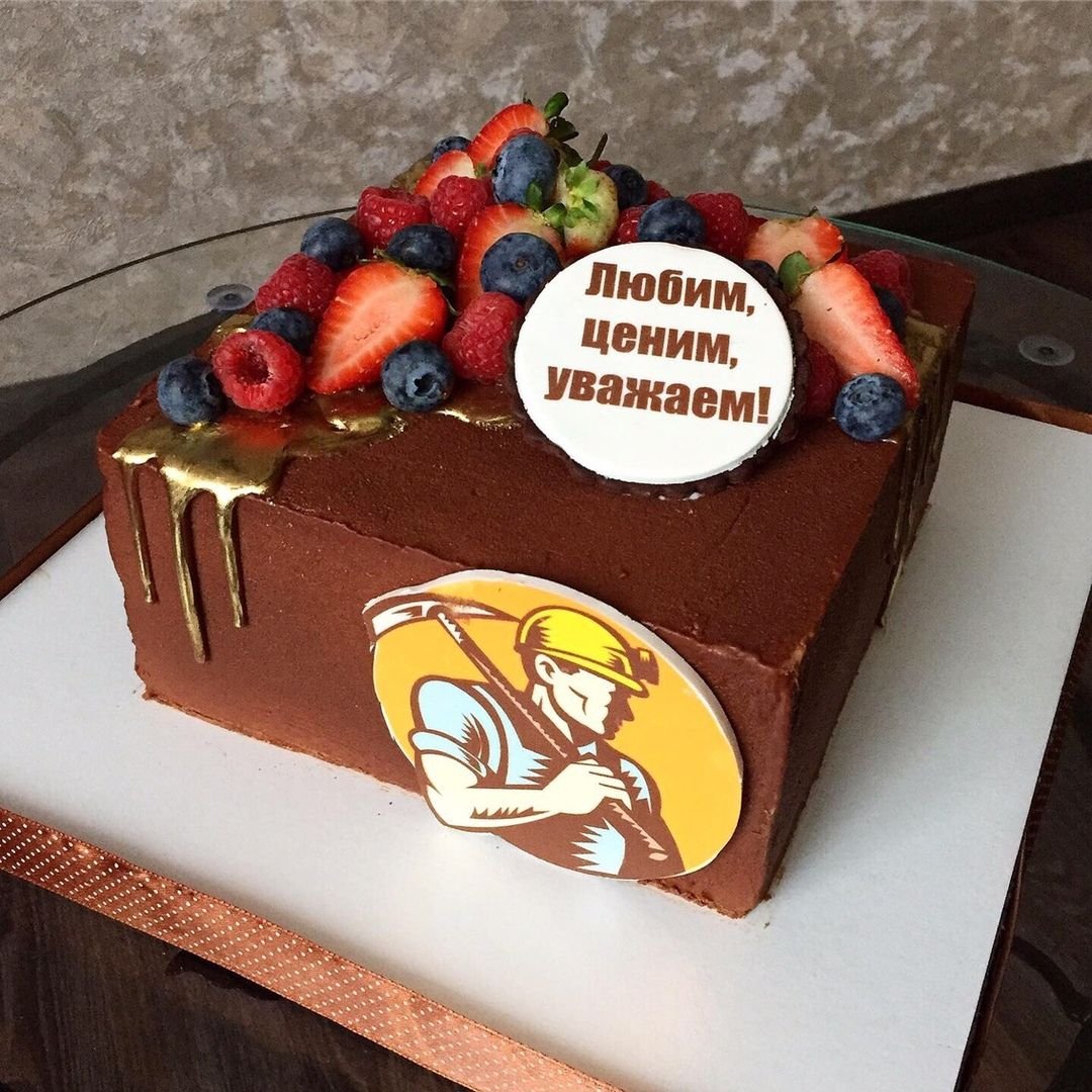 Декор торта для мамы