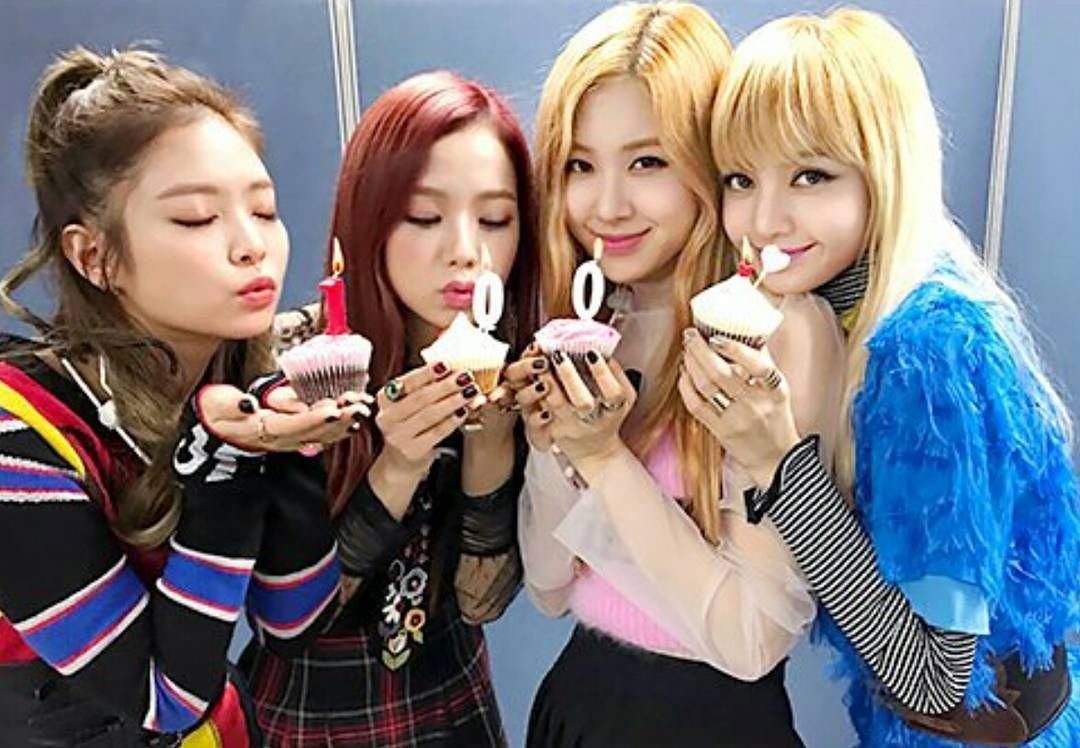 BLACKPINK Роуз Art