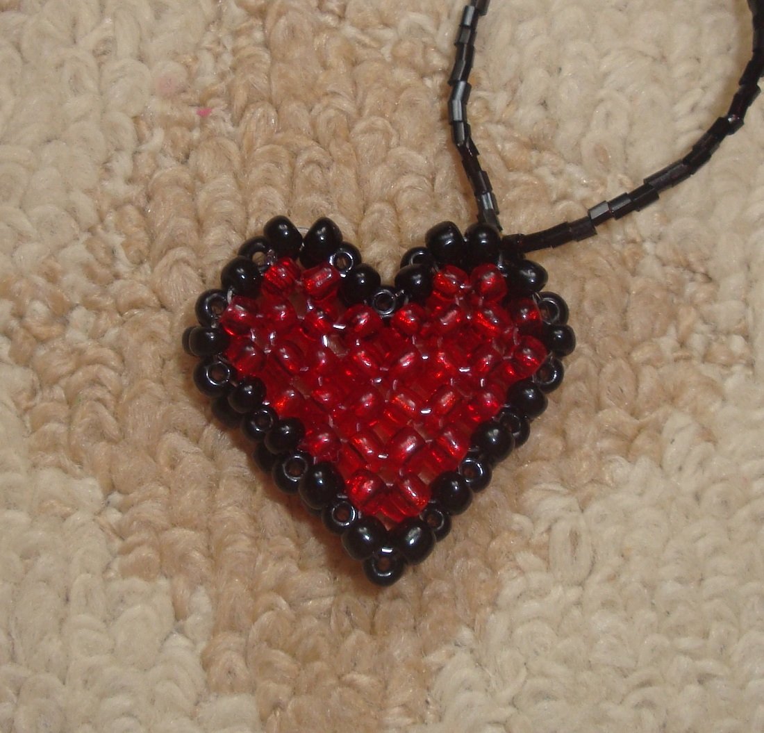 Сердечко из бисера