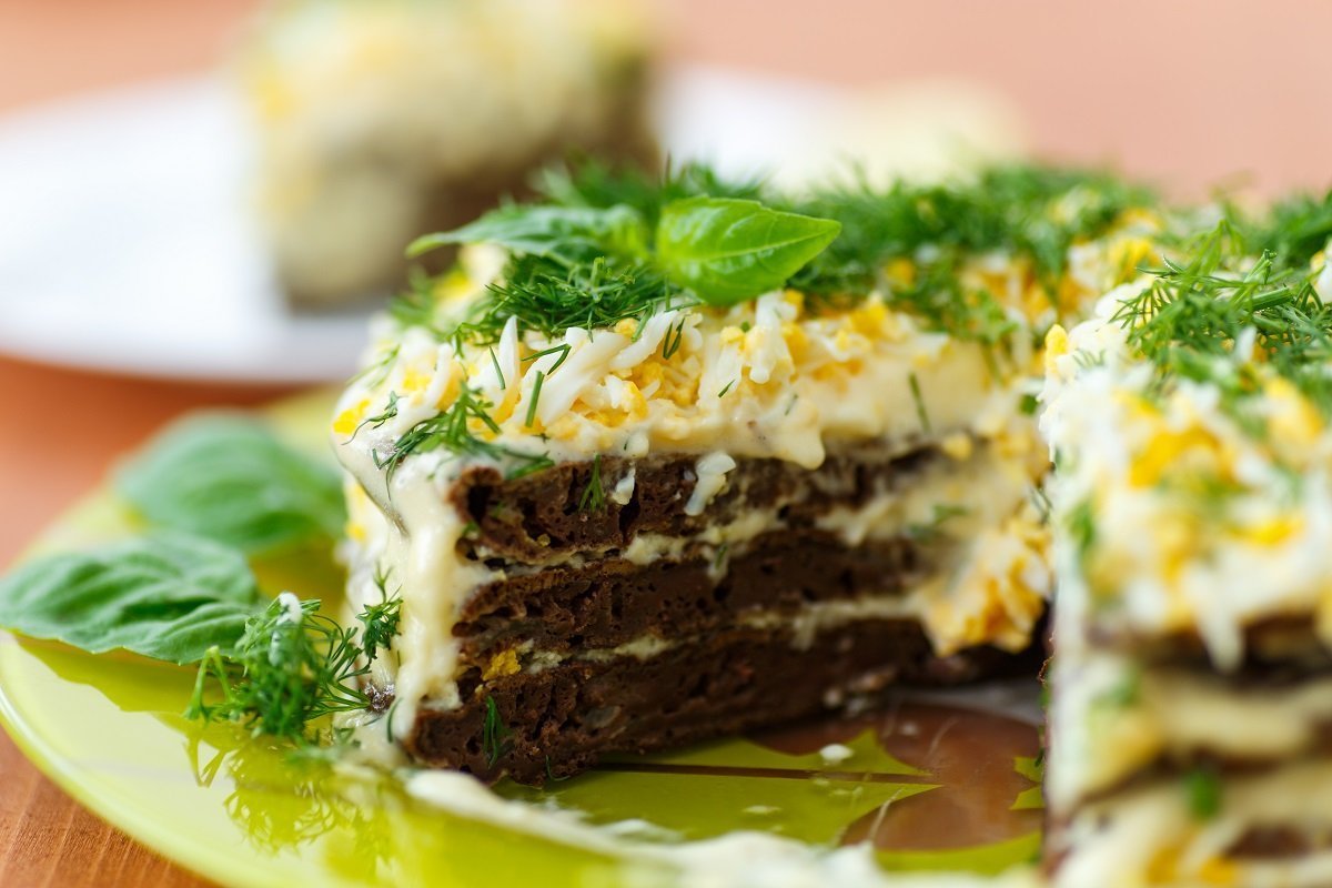 Торт закусочный куриный на праздничный стол