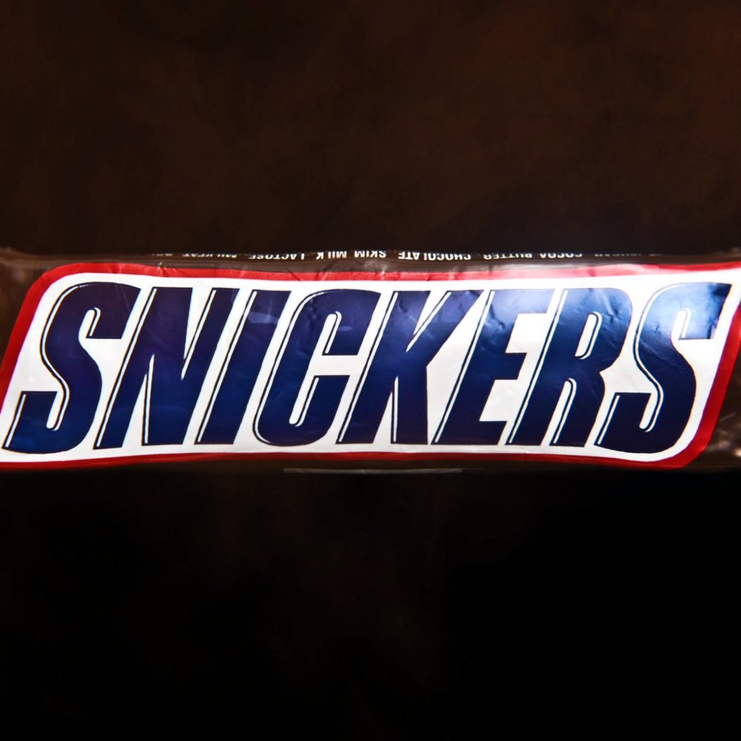 Батончик snickers