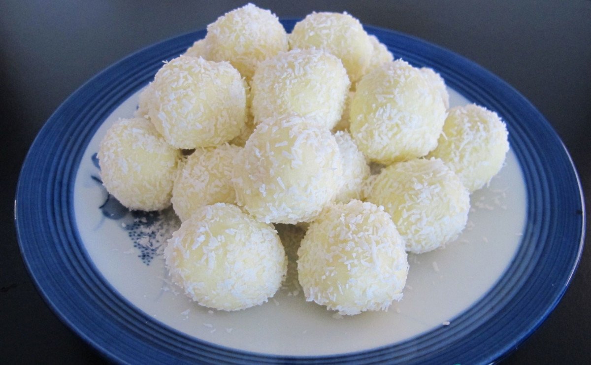 Карамельные кубики в шоколаде