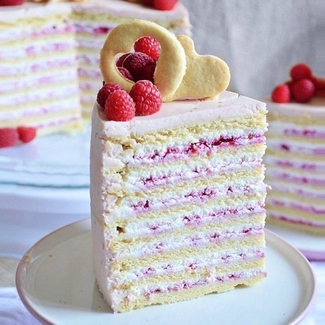 Лимонный меренговый торт