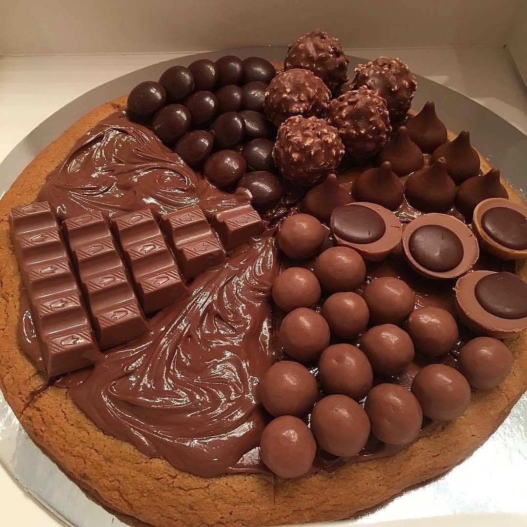 Карамельные украшения для торта