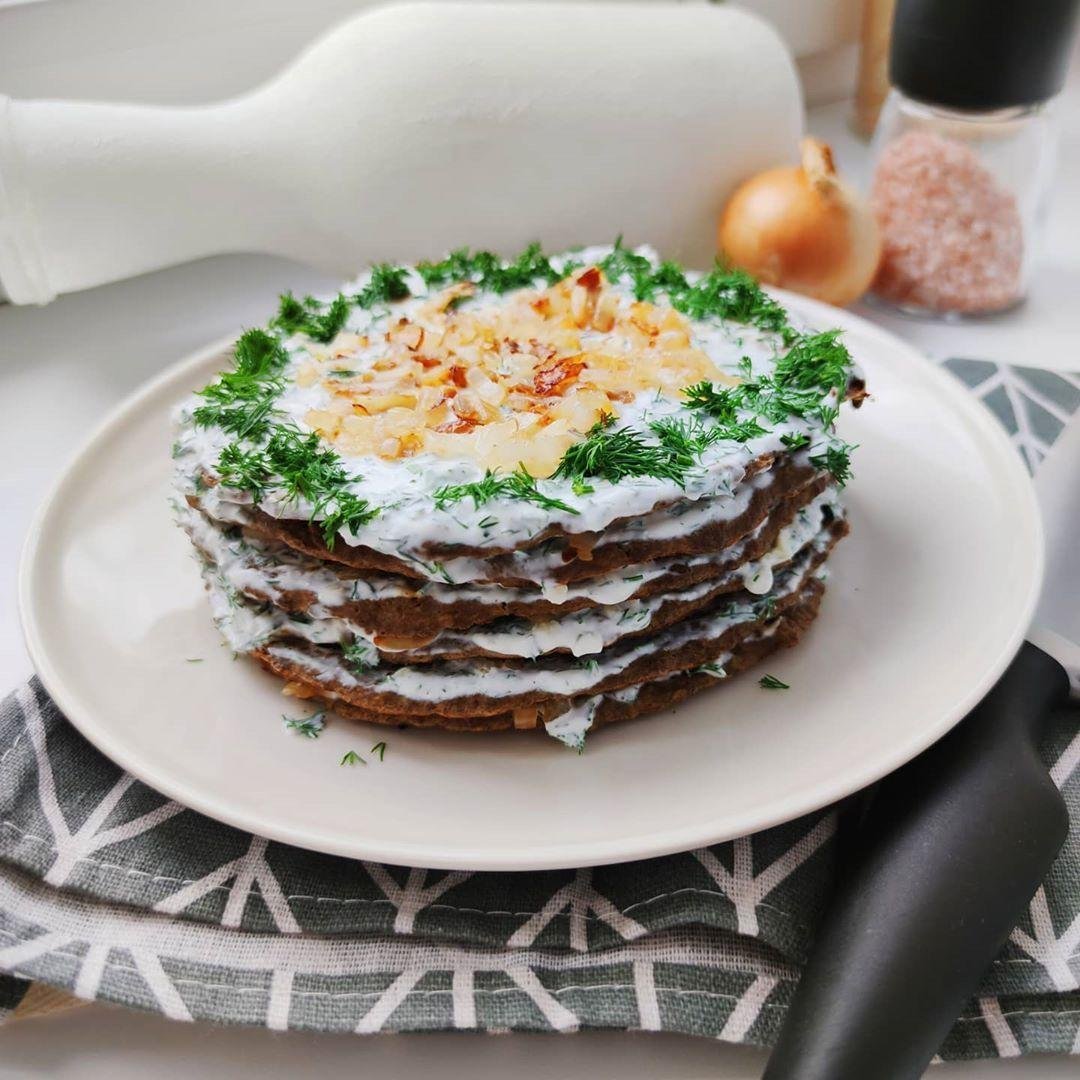 Очень вкусный торт из куриной печени слоями рецепт с фото