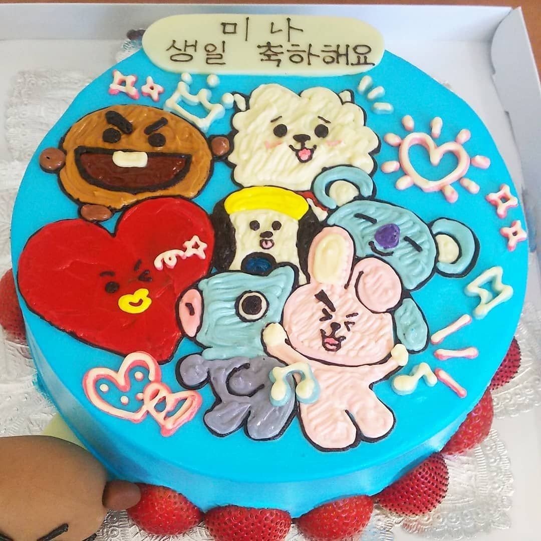 Торт BTS bt21 Tata