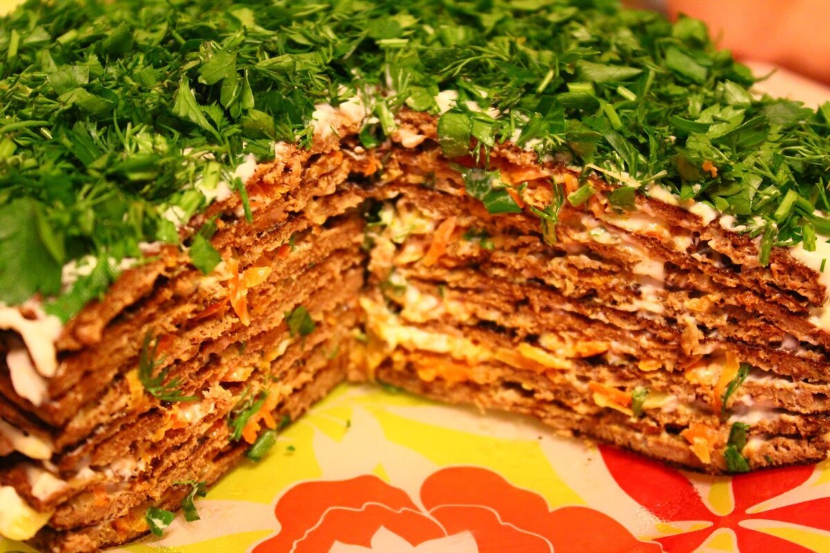 Печёночный торт из свиной печени