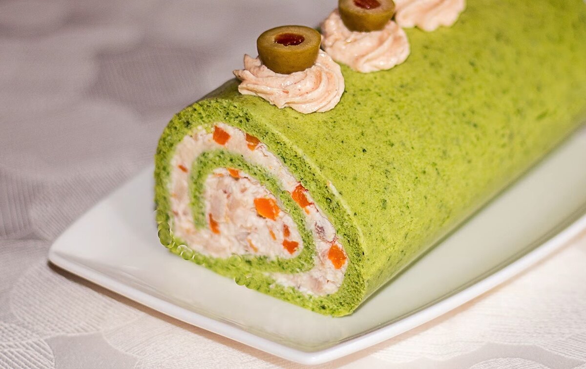 Закусочный тортик из куриной грудки