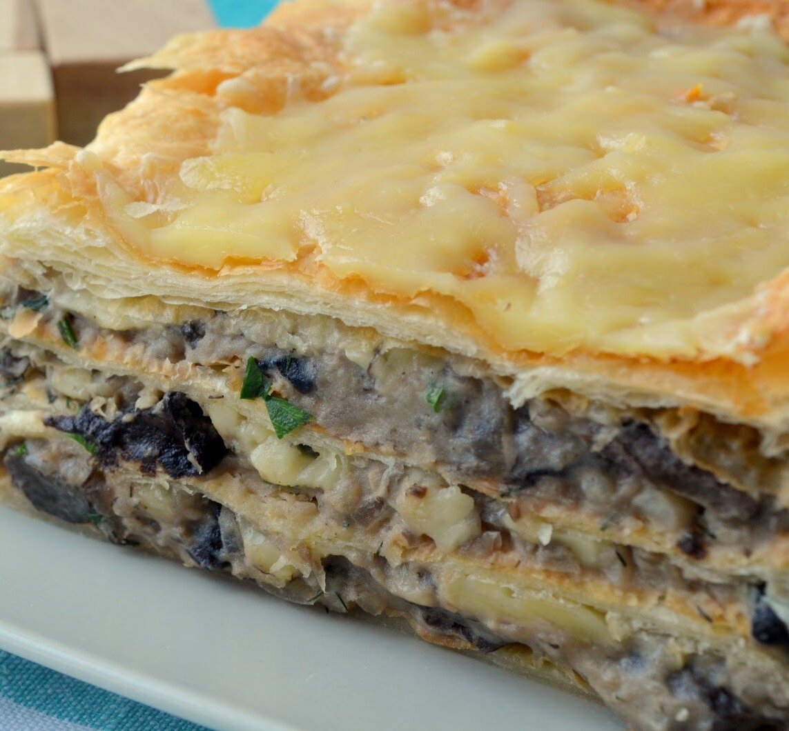 Мясной закусочный торт