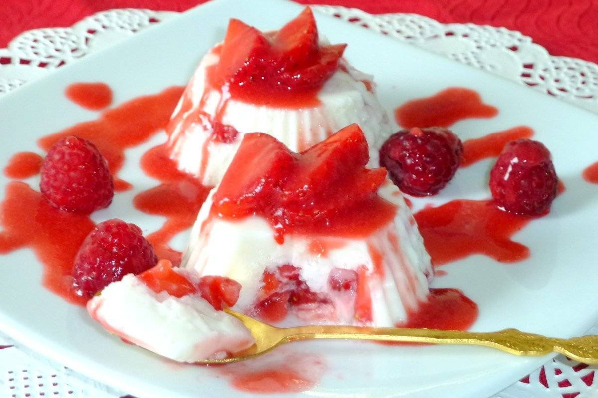 Бланманже творожное с фруктами