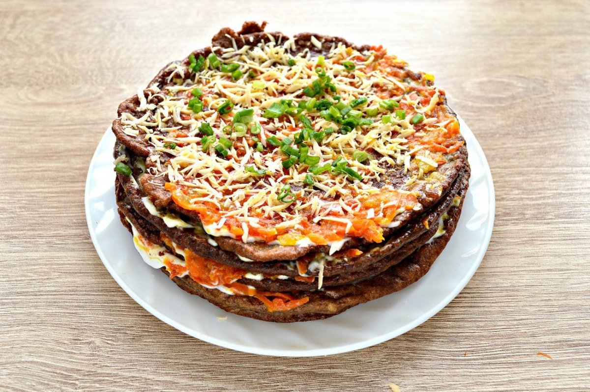 Закусочный торт из печени
