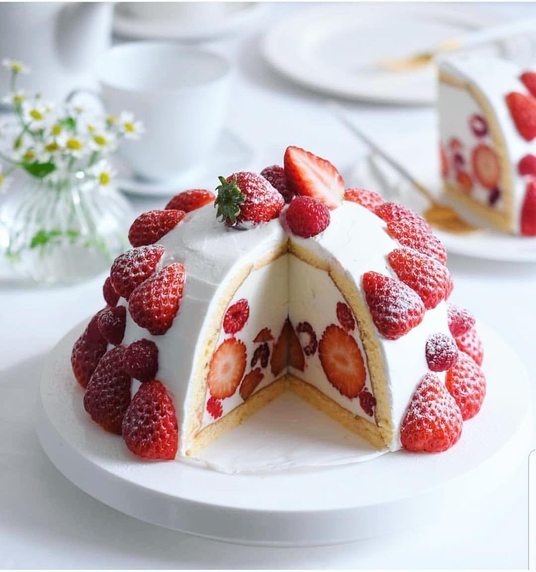 Dome Cake. Turkish