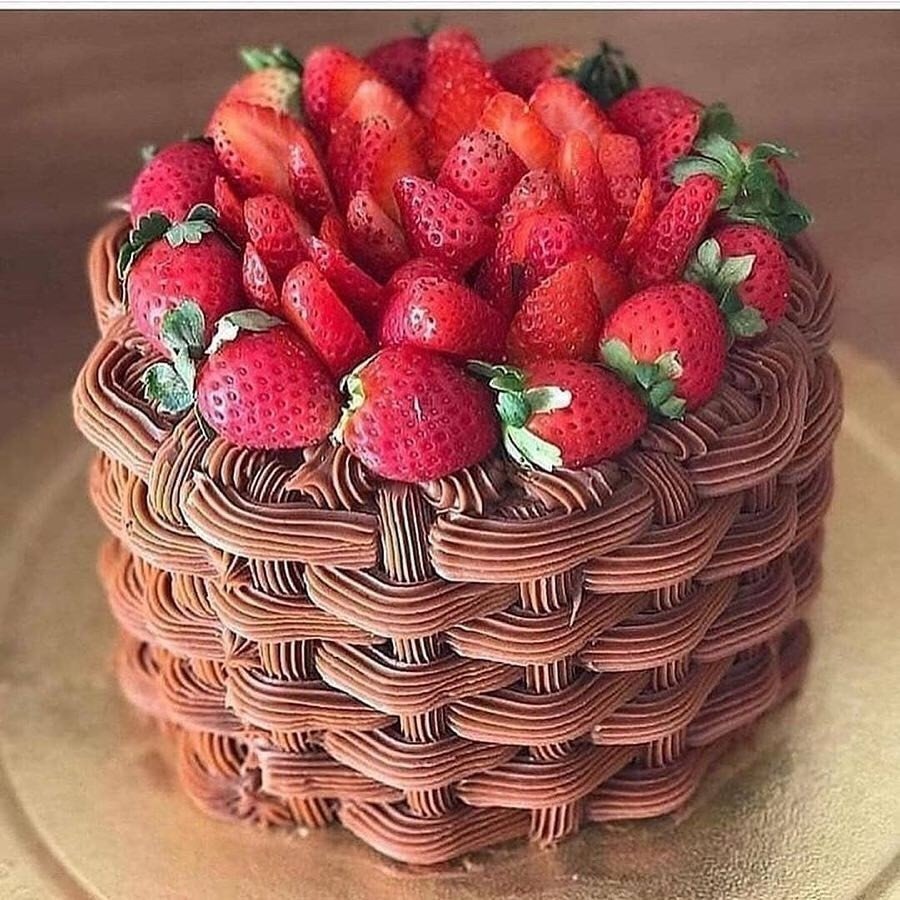 Украшение клубники в шоколаде