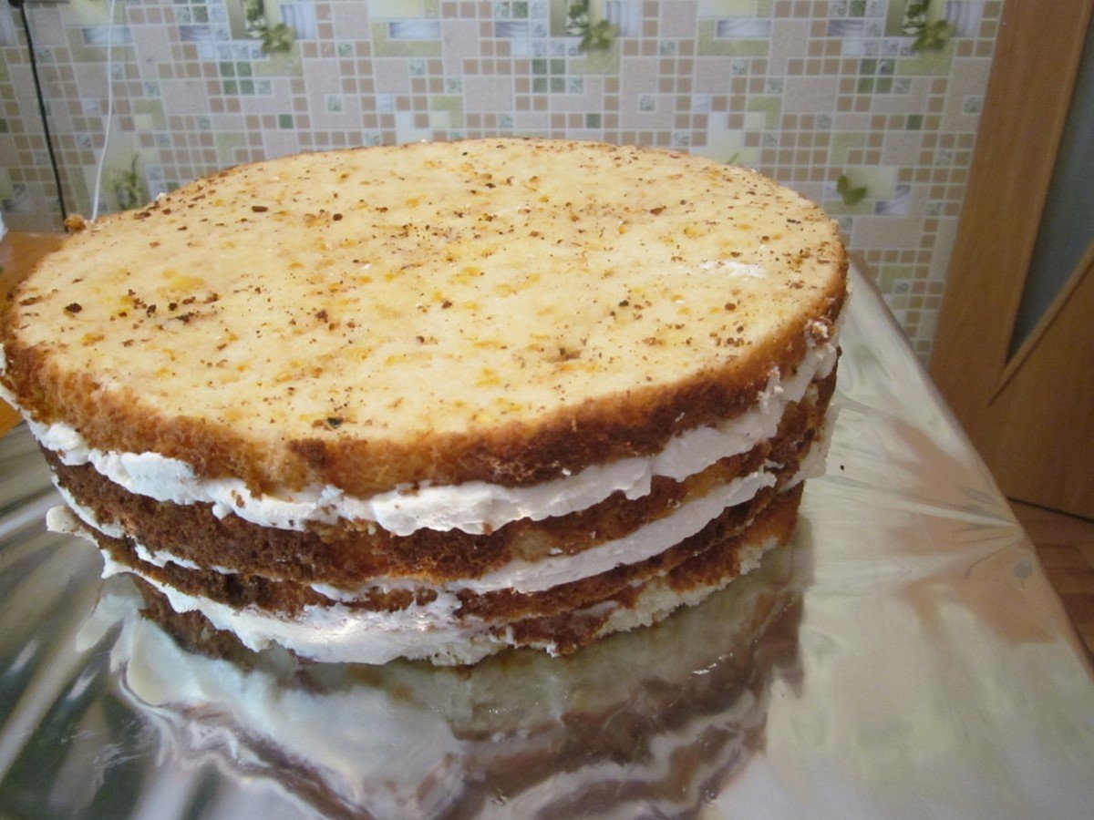 Торт из бисквита со сметанным кремом