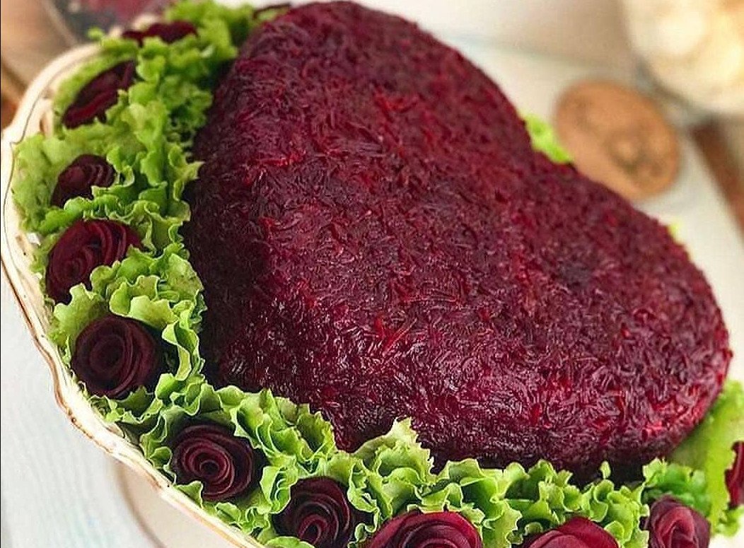 Украшение салата под шубой