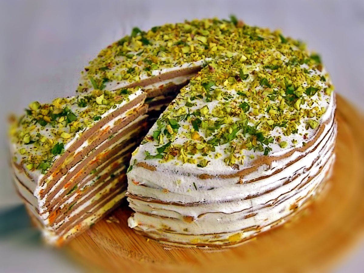Печеночный торт с икрой