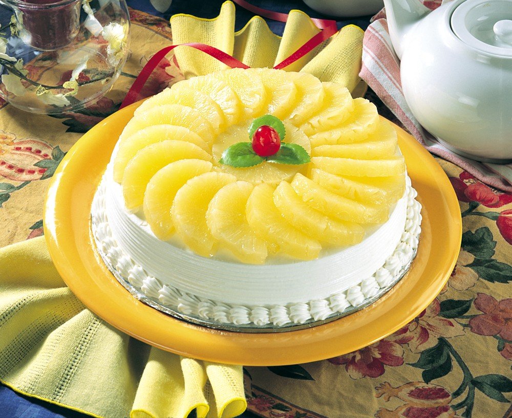 Украсить торт киви и мандарином