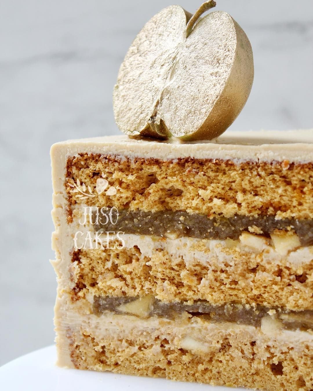 Торт кофейная Ириска с грецкими орехами