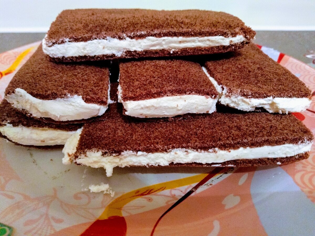 Молочный ломтик торт разрез