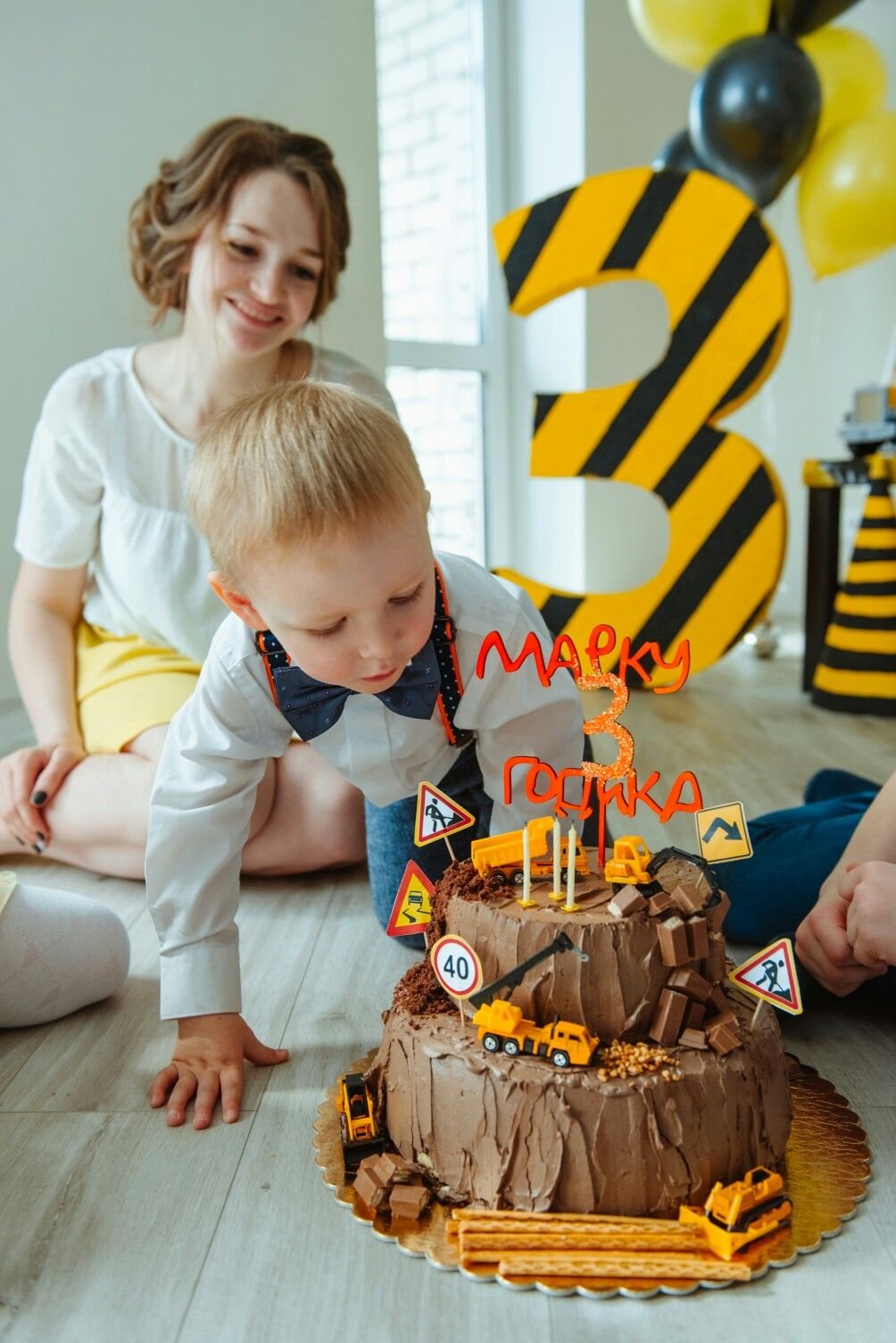 Фотосессия на 3 года мальчику на день рождения