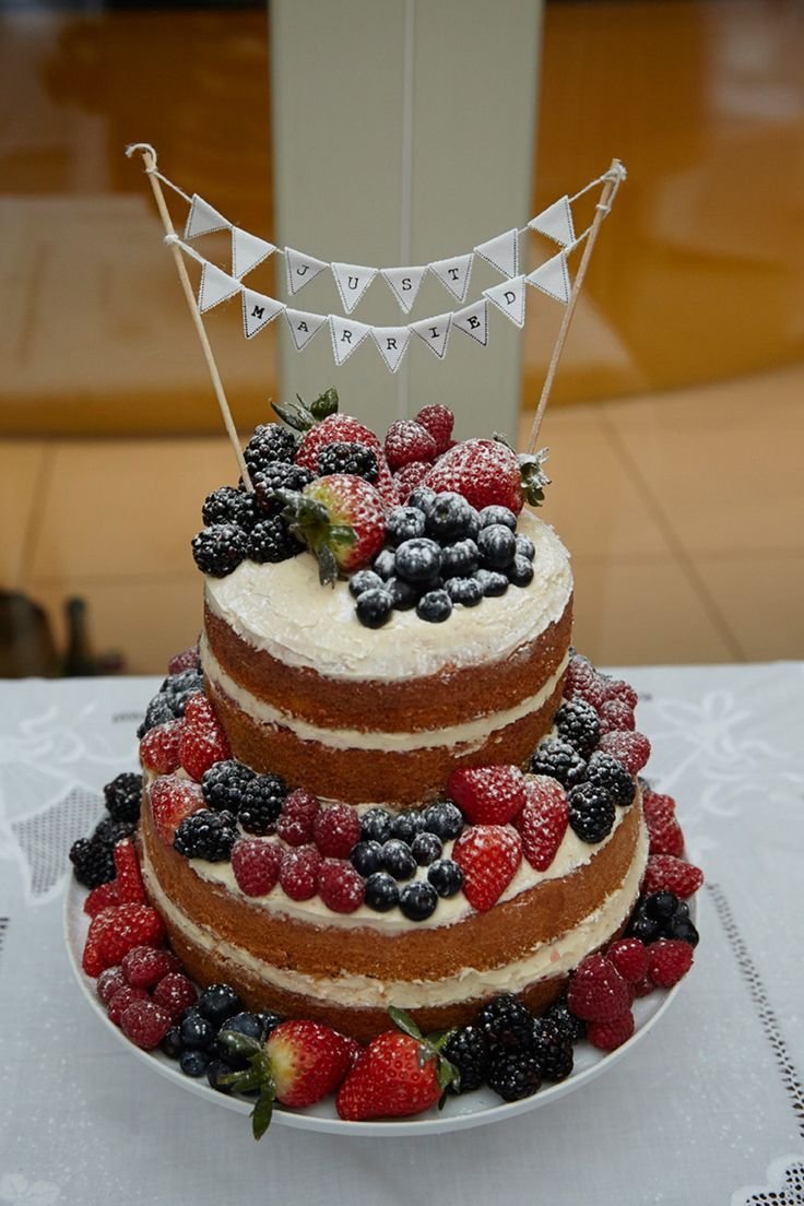 Cake Decorating ideas with Fruits