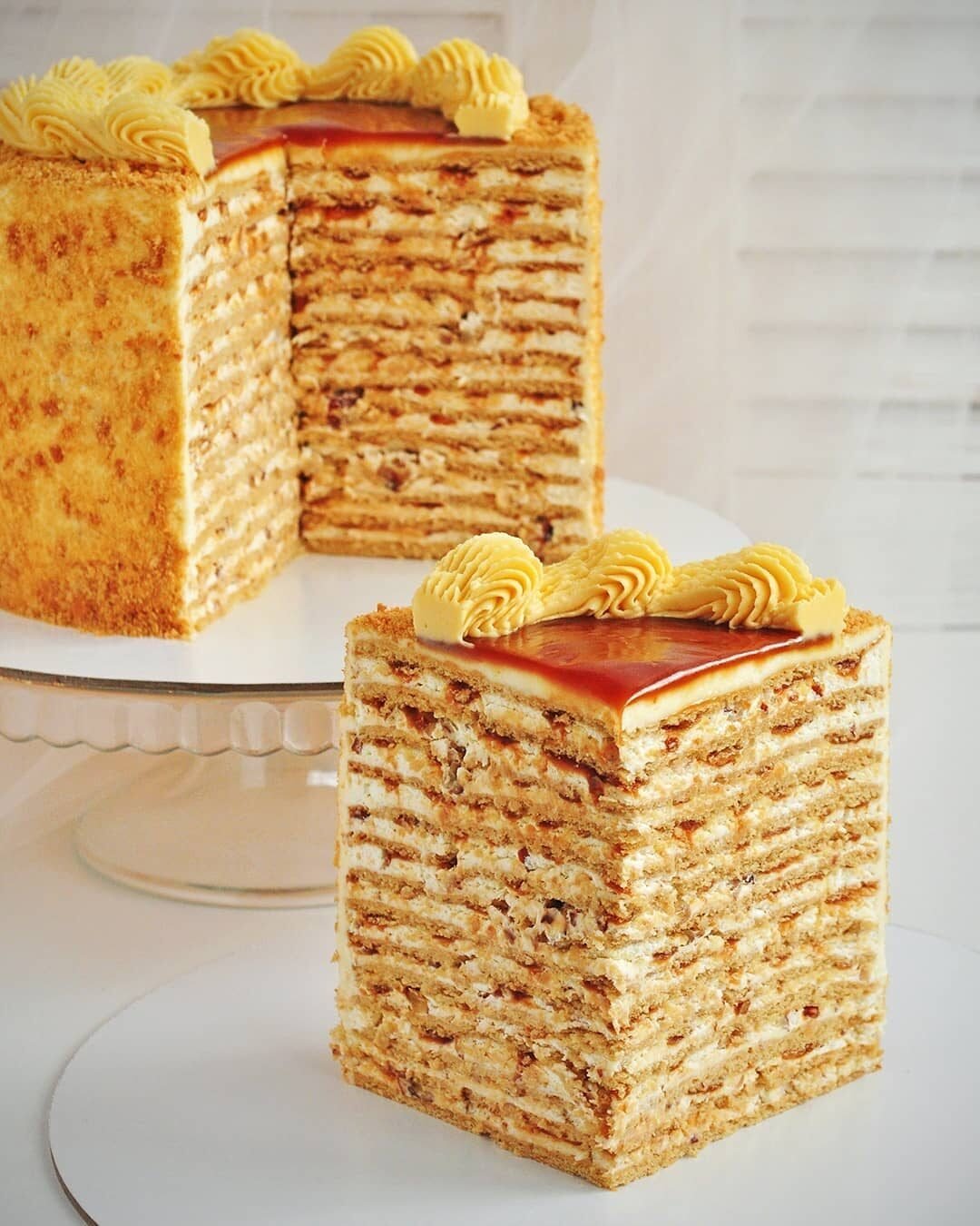 Торт с коржами и сгущенкой