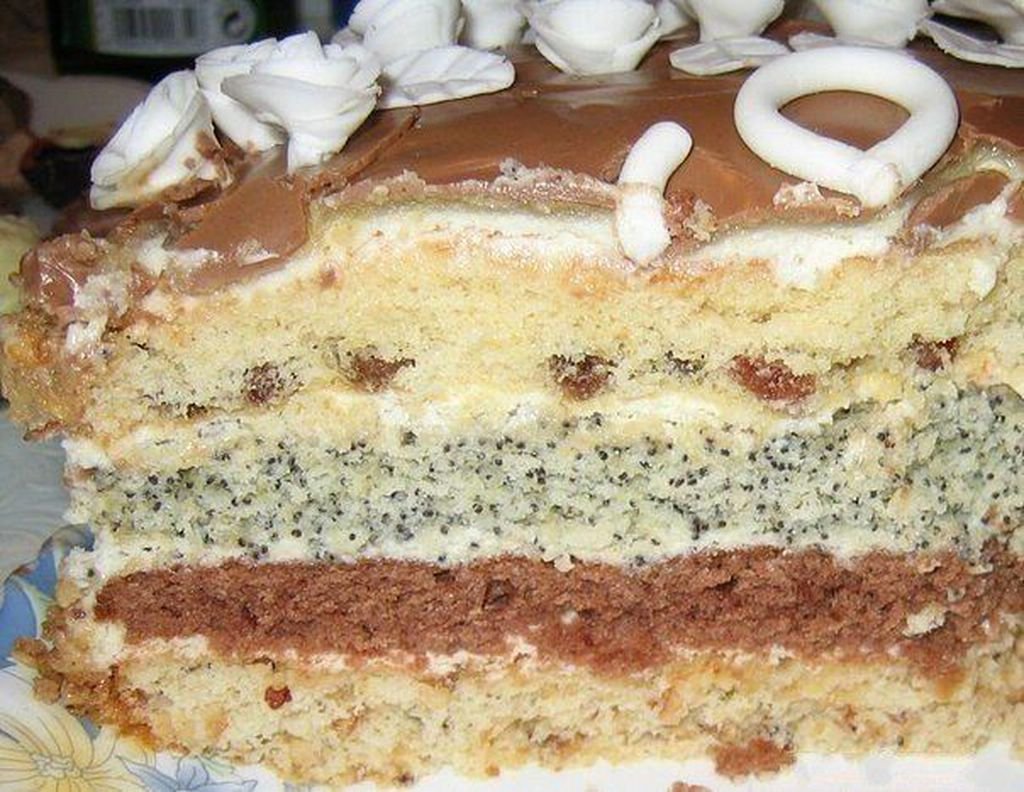 Маковый бисквит