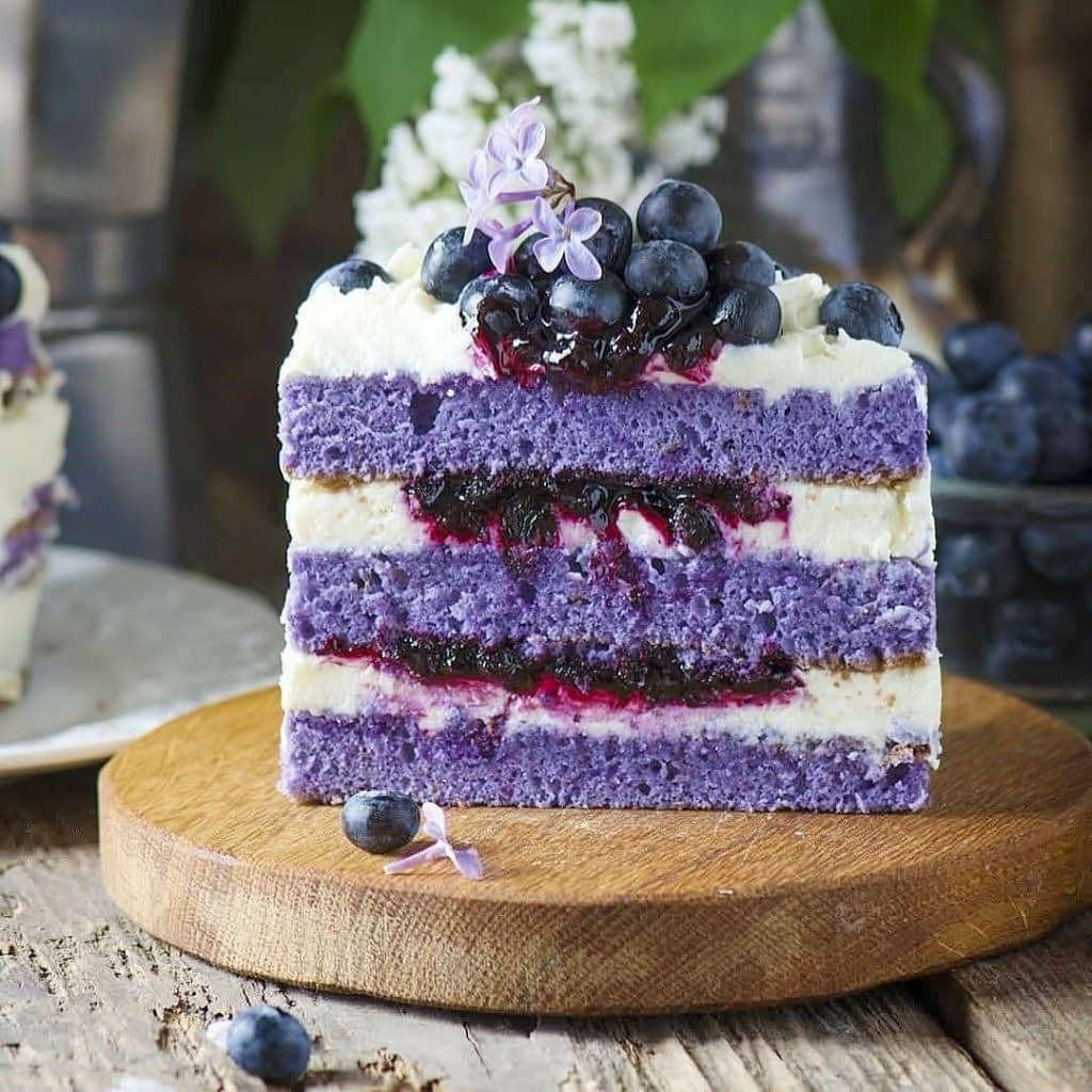 Маска из черной смородины для лица