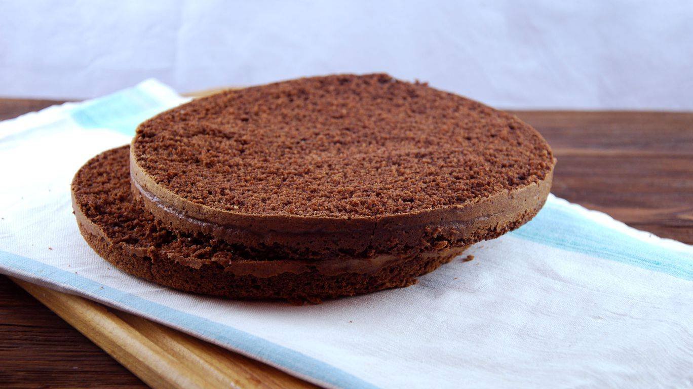 Шоколадный бисквит с маслом шоколадным