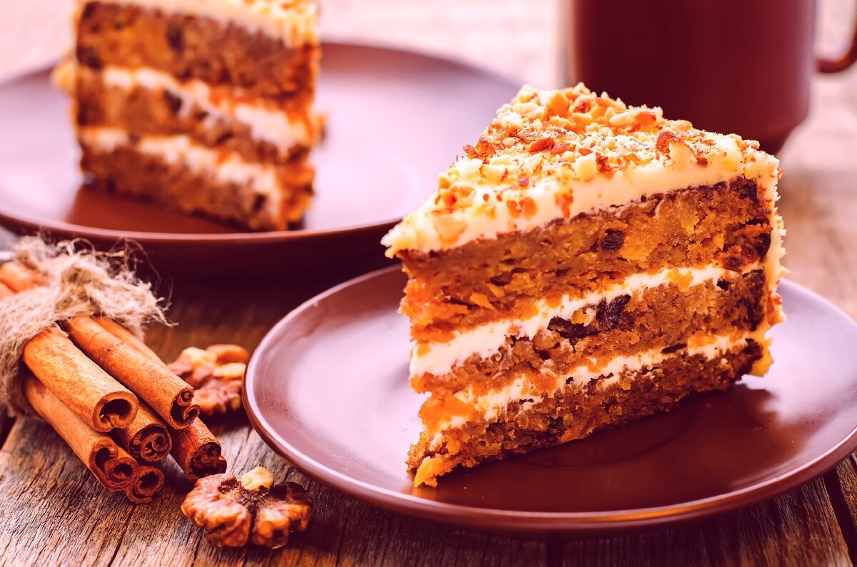 Торт с заварным кремом и орехами