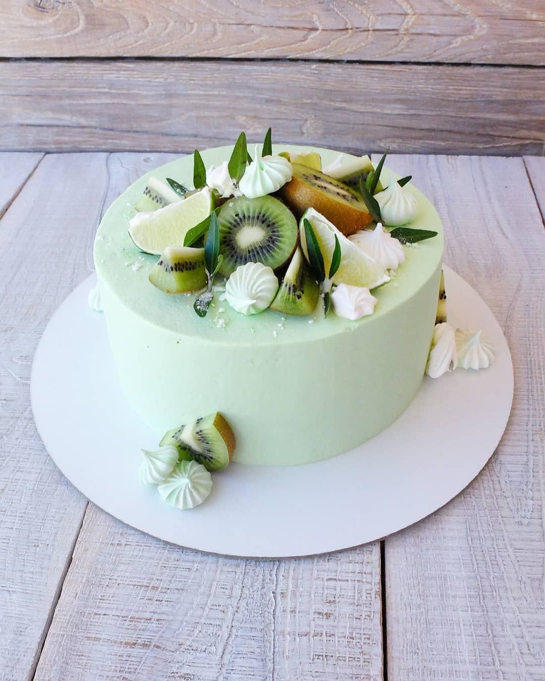 Green Cake aesthetic