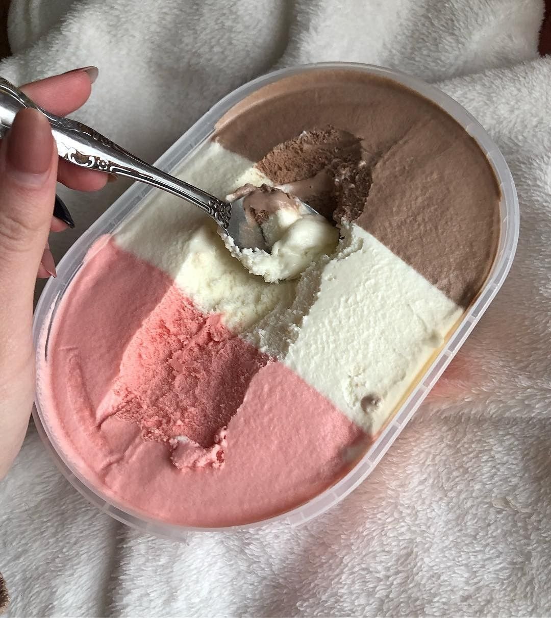 Жареное ролл мороженое