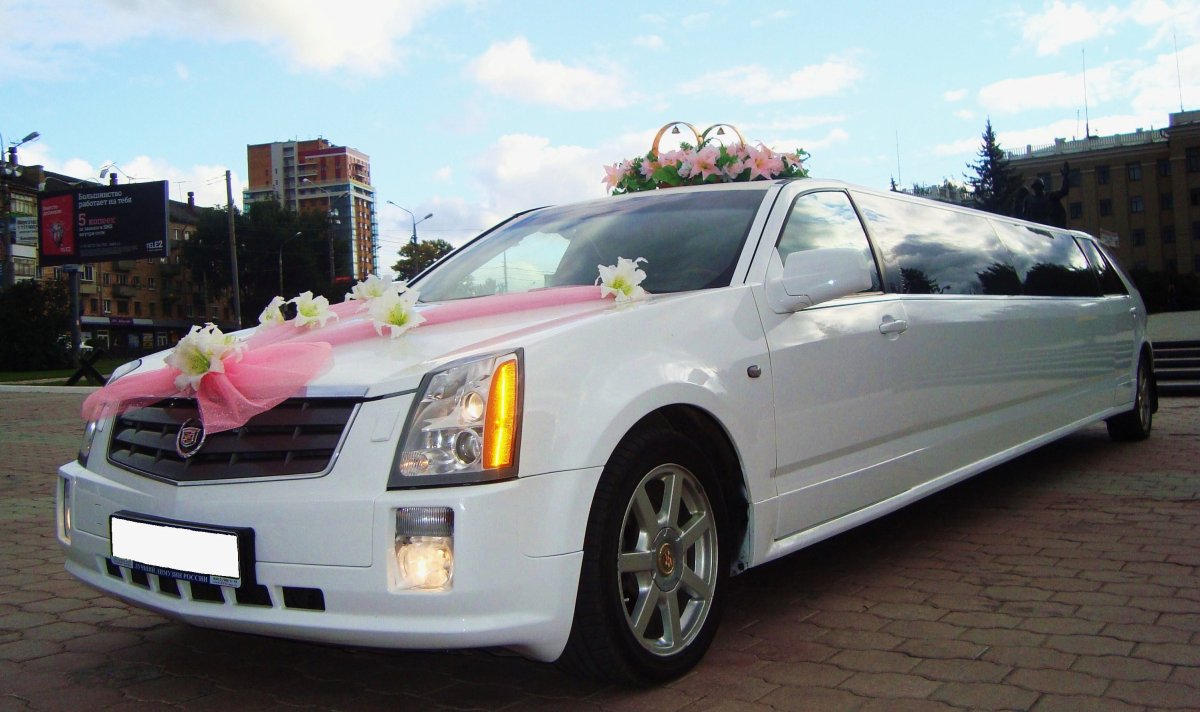 Cadillac SRX лимузин