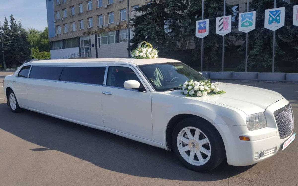 Крайслер 300с лимузин