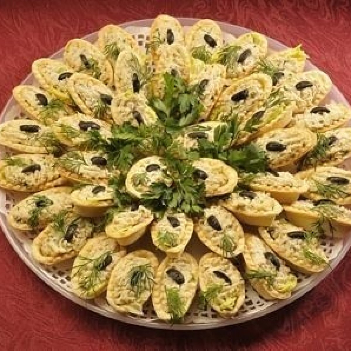 Салаты на праздничный ст