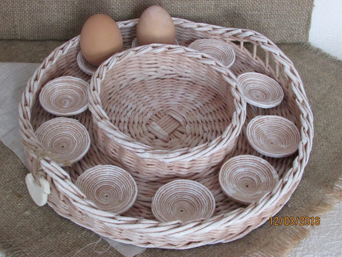 Пасхальная корзинка из бумажной лозы
