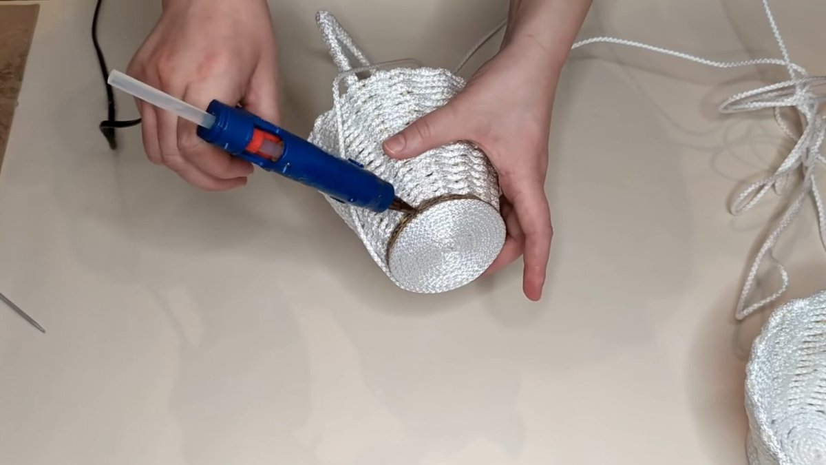 Корзинка из бельевой веревки