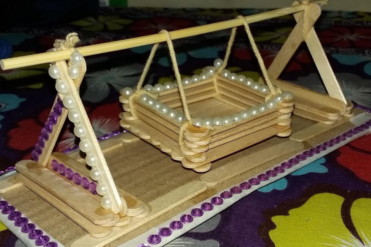 Подставка из спичек