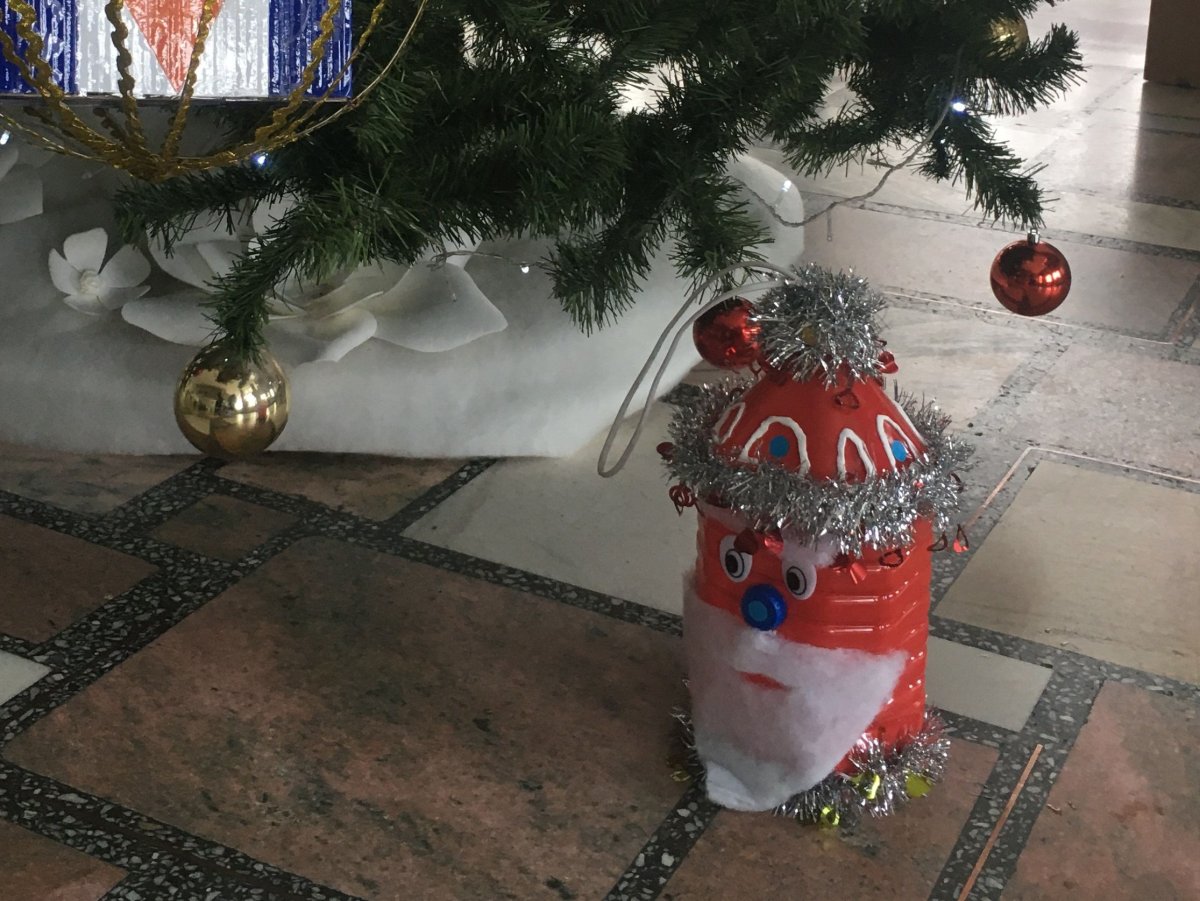 Елочная игрушка на городскую елку